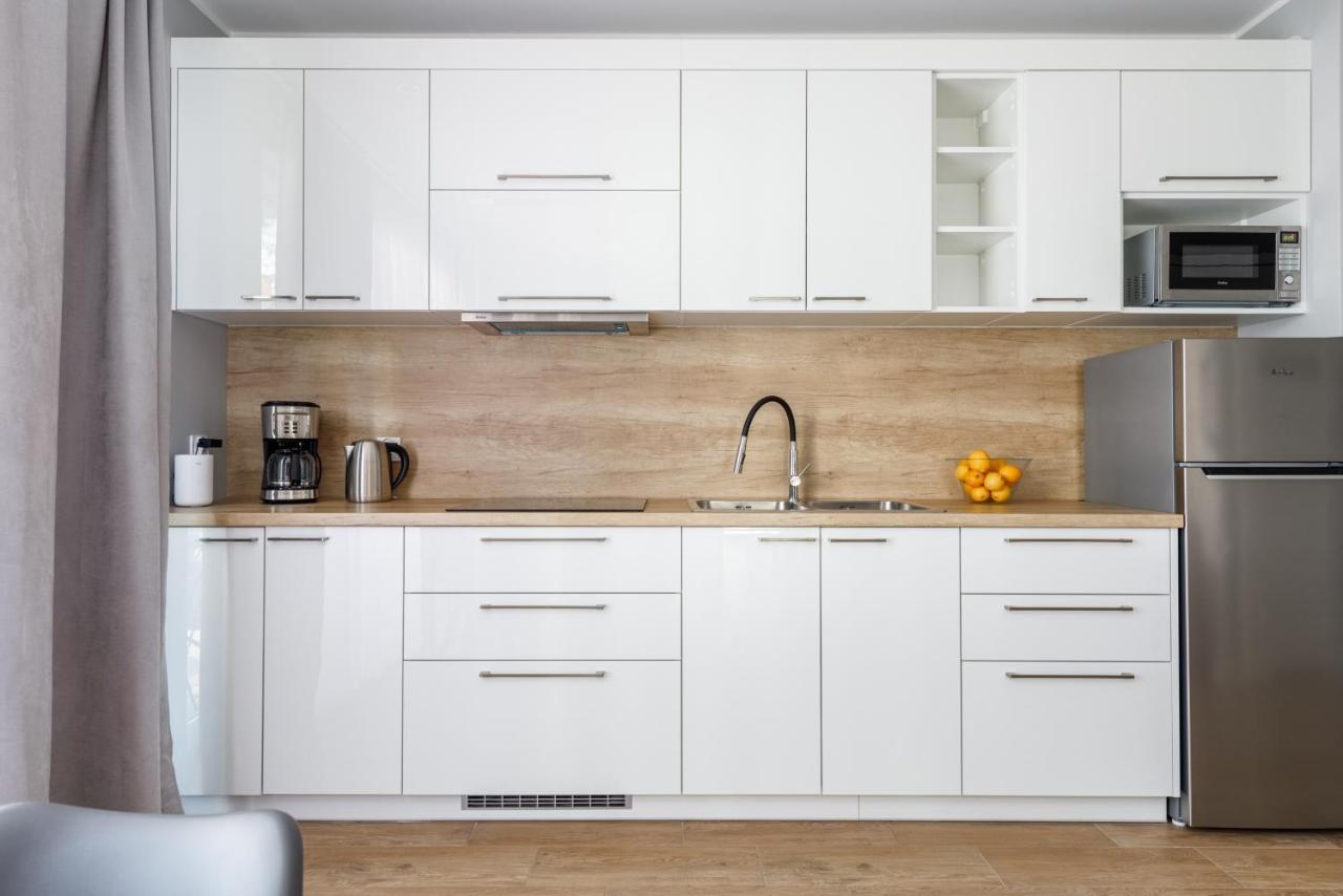 Apartment With Parking 500 M From The Sea By Noclegi Renters Międzywodzie Exterior foto